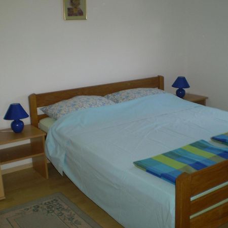 Apartmani Marija&Damir Vir Exterior photo
